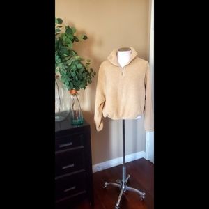Cozy H&M Shearling-like half zip pullover
